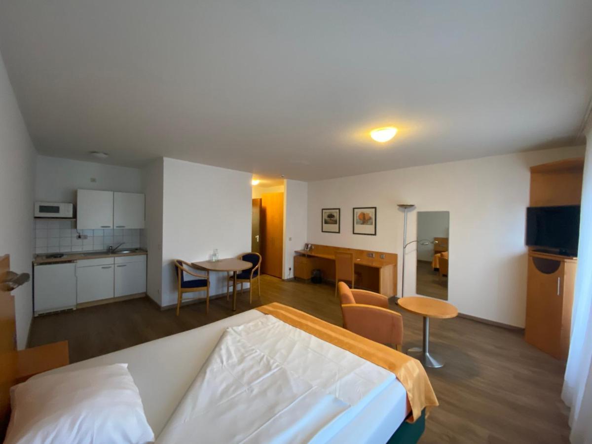 Ariva Boardinghouse Platanenhof Aparthotel MHG Exteriör bild